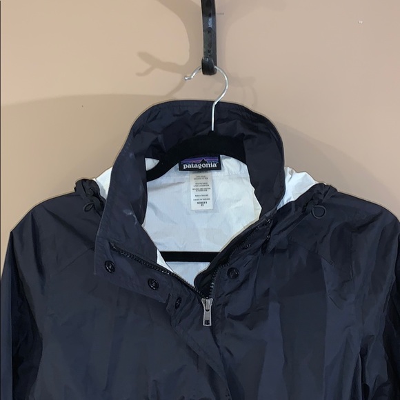 Patagonia Rain Hooded Coat - Picture 2 of 4